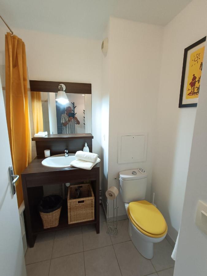 מונטבראן Studio Cosy Neuf + Lit Bebe A 4 Minutes Rer A מראה חיצוני תמונה